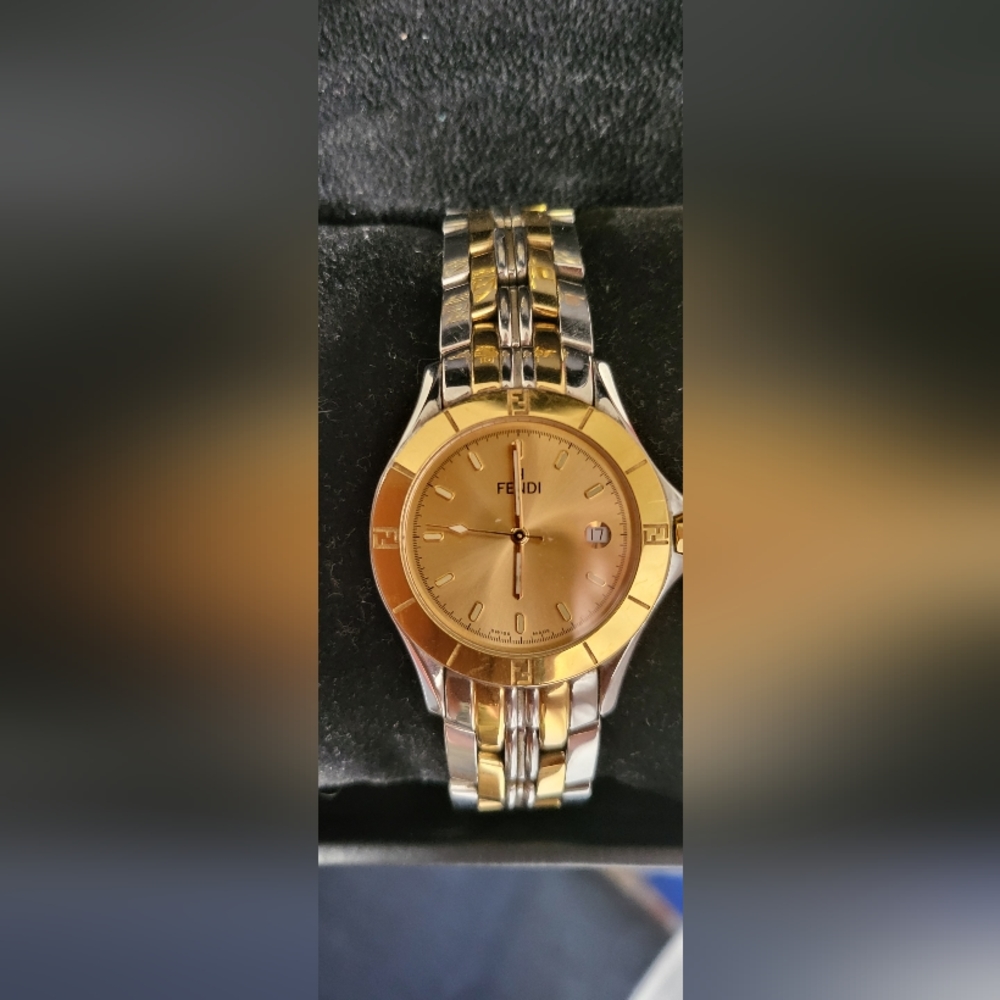Fendi Watch - Picture 2 of 7